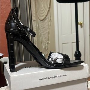 Dream Pairs Black Women's Heeled Sandals